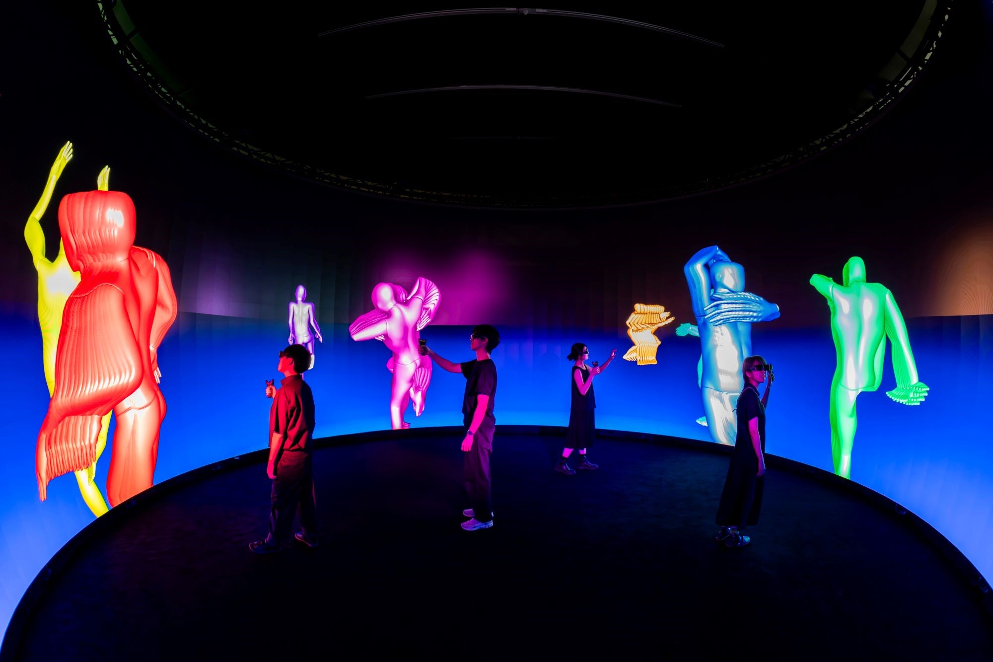 Wayne McGregor: On The Other Earth co-produced by HKBU, Hong Kong Ballet and Studio Wayne McGregor, London, comes home and makes Asia premiere at Tai Kwun  eMBody—everybody in motion presented in tandem for public to interact with virtual dancers
